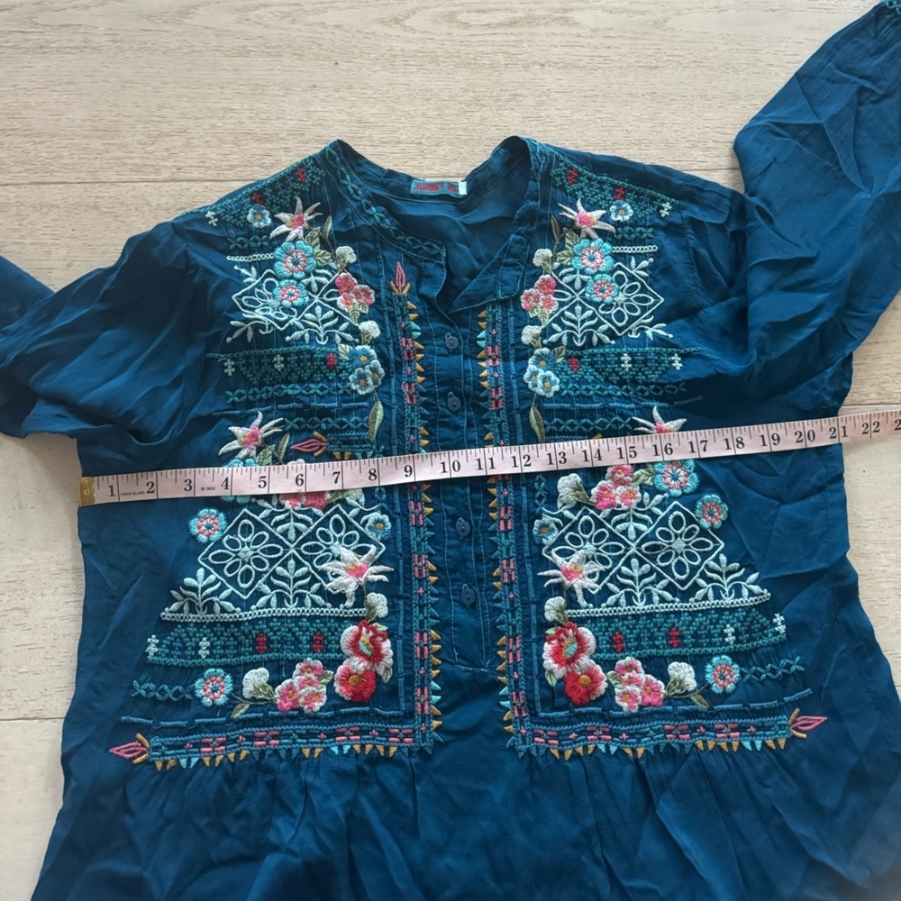 Johnny Was blouse Size L - Picture 3 of 6